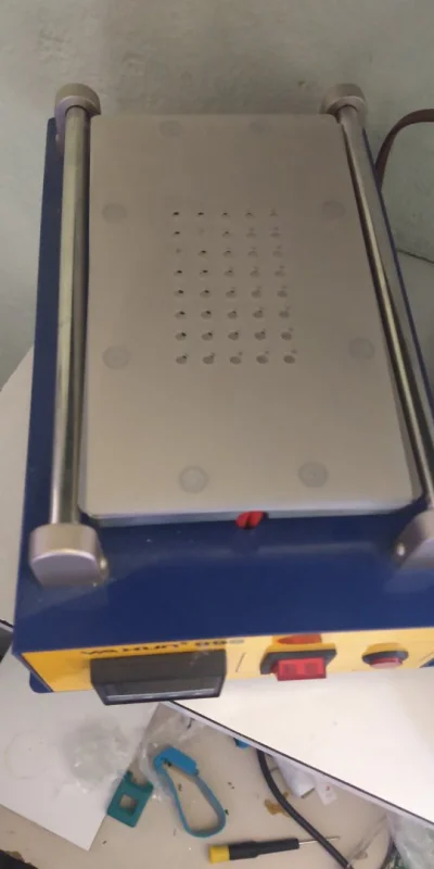 Separadora Lcd