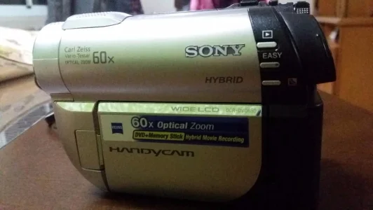 Filmadora Sony Handycam Dcr DVD 650 Zoom óptico: 60x