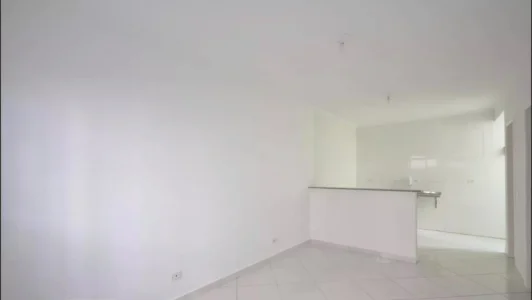 Alugo Apto. a 50 M do Metrô Alto do Ipiranga