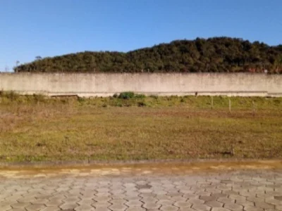 Vende Terreno