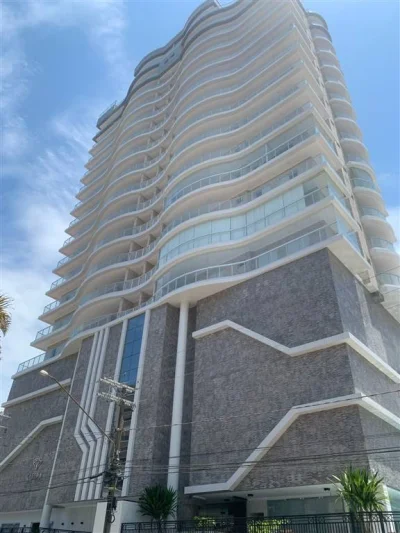 Apartamento com 74.74 m2 - Guilhermina - Praia Grande SP