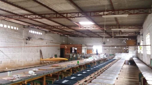Galpão Comercial com 400m2