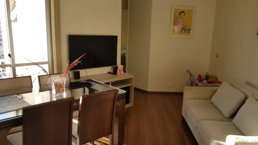 Apartamento com 2 Dorms em São Paulo - Jardim Alzira por 280 Mil à Venda