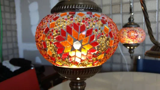 Luminária ou Abajour em Estilo árabe ou Indiano, 110 V