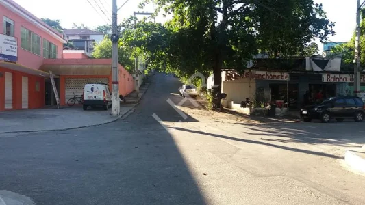 Terreno com 375 m2 em Maricá - Flamengo por 135 Mil à Venda