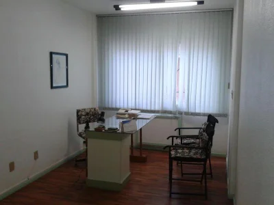 Sala Comercial em Taquara - Centro por 127 Mil para Comprar