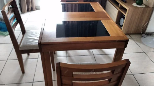 Mesa Extensível com 4 Cadeiras