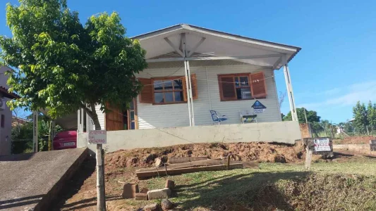 Vendo Casa com Terreno