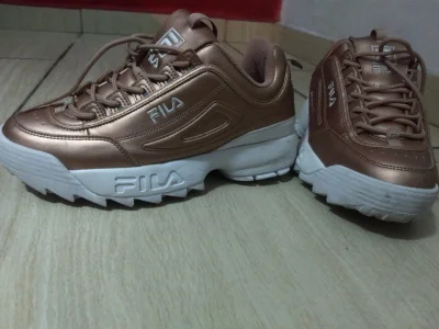 Tênis Fila Disruptor Dourado