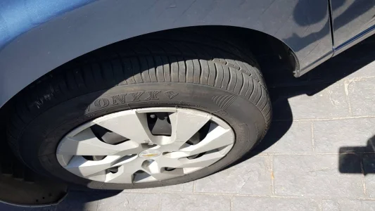 Vendo ônix 2015