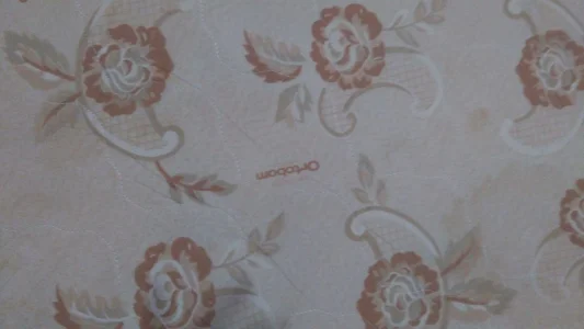 Cama de Casal Madeira Maciça com Colchão