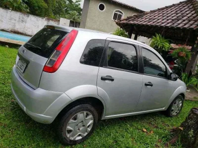 Ford Fiesta Hatch 1.0 (flex) 2011