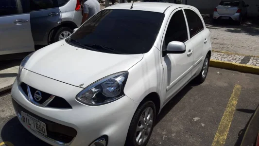 Vendo Nissan March Sv 1.0 Flex