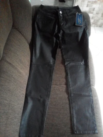 Calça Tipo Couro!