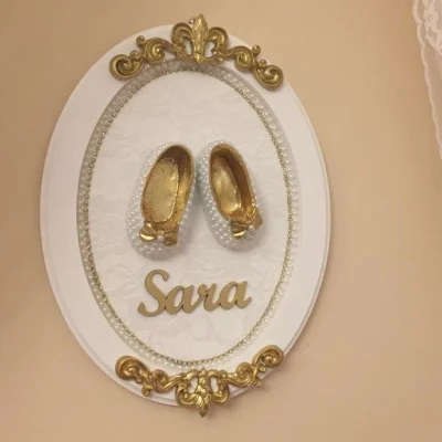 Porta Maternidade Personalizado com Nome Sapato em Perolas e Strass
