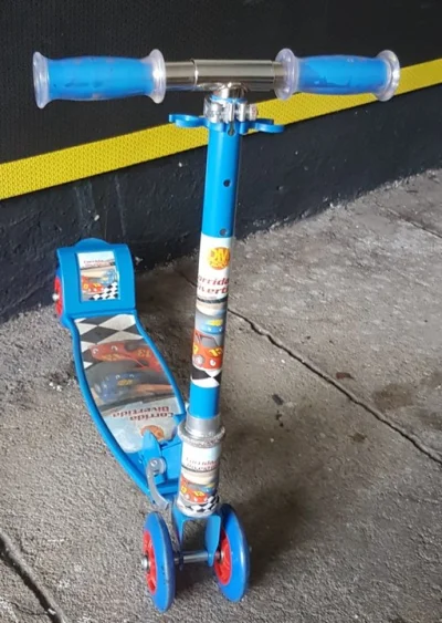 Patinete Dm Toys Radical Top 3 Rodas Corrida Divertida