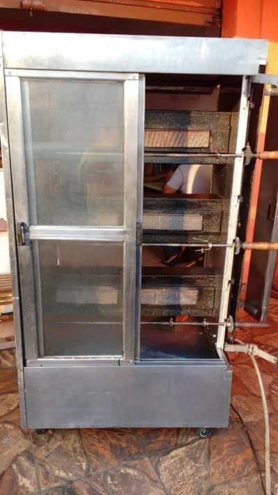 Máquina de Frango 60 Unidade