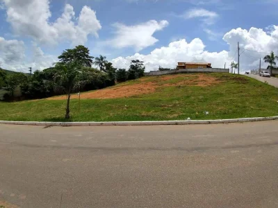 Terreno no Condomínio Park dos Ipês