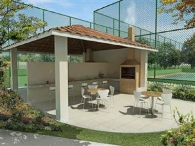 Casa 02q em Condomínio