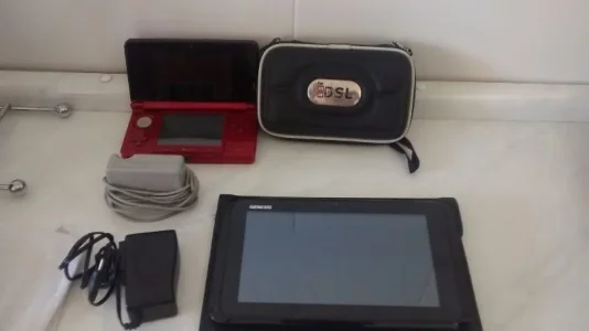 Vendo Nintendo 3ds e Tablet Genesis