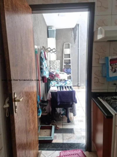 Casa para Venda em Santo André / SP no Bairro Cidade São Jorge