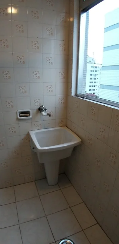 Alugo Lindo Apto Mobiliado e Decorado com 1 Quarto/garagem Praia S. VI