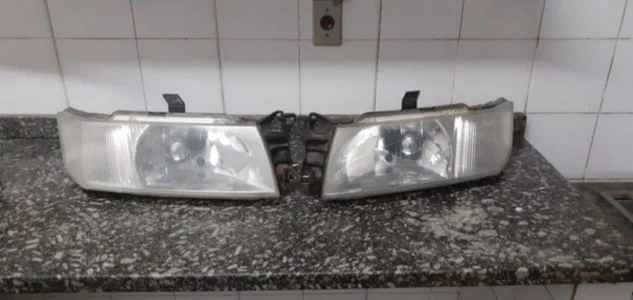 Farol Space Wagom Mistubishi
