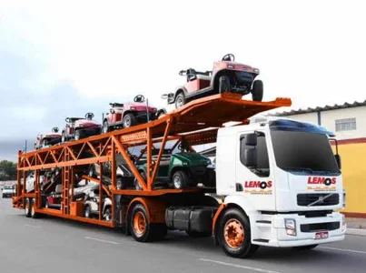 Lemos Transporte de Veículos