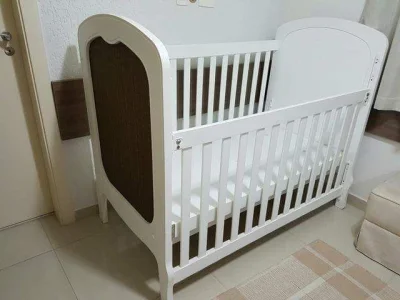 Vendo Berço Palha Nogueira Novíssimo