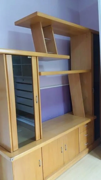 Estante Rack TV com Cristaleira