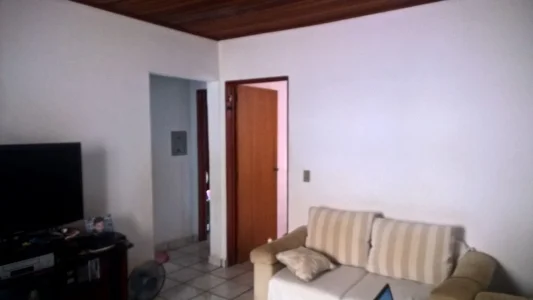 Apto Bairro Jardim Santa Lucia