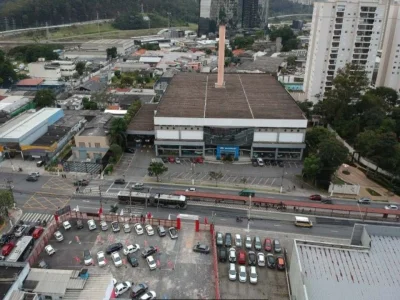 Imóvel -comercial Multifuncional -área do Terreno 9.699 m2 -