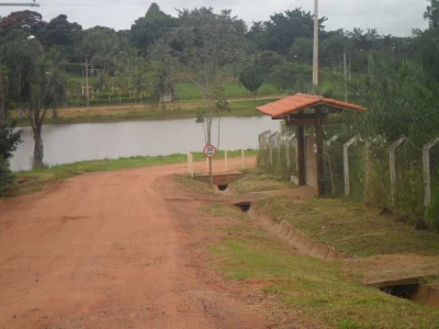 Chácara com Casa Condominio Fechado