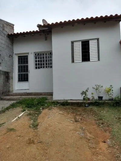 Oportunidade! Casa com 02 Dormitórios, em Condomínio Bairro Pq. dos Príncipes Jacareí