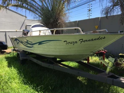 Lancha 17 Pés
