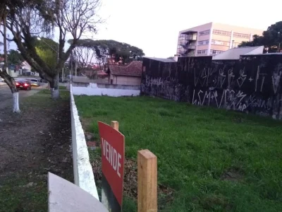 Vendo Terreno de Esquina,no Bairro Portão/curitiba/pr