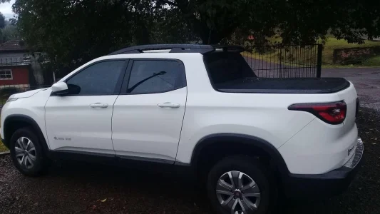 Fiat Toro 1.8 Opening Edition