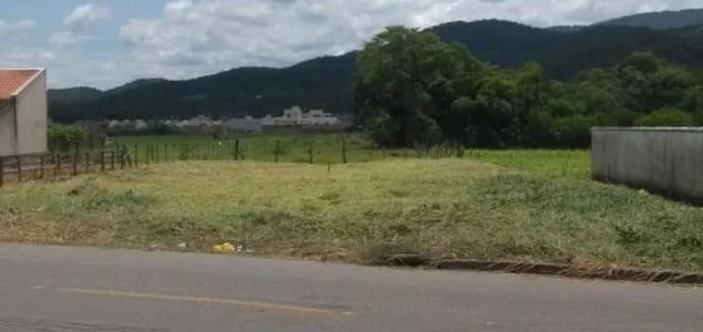 Vendo Terreno na Tajuba 1