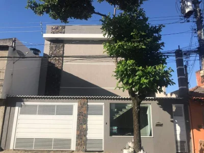 Sobrado em Condomínio