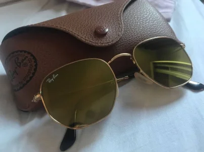 Ray Ban Hexagonal Dourado Espelhado