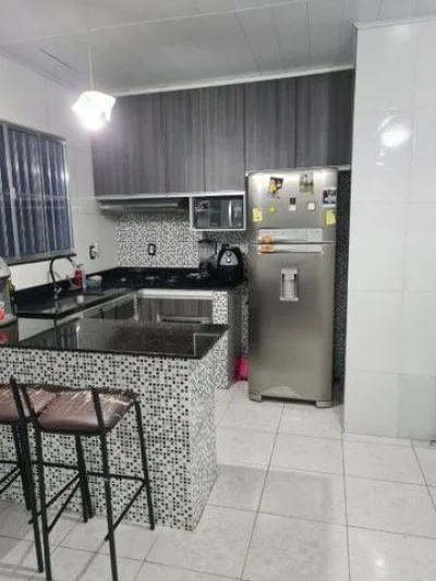 Casa com 2 Dormitórios à Venda, 70 m2 por RS 190.000,00 - São José Operário - Manaus-am