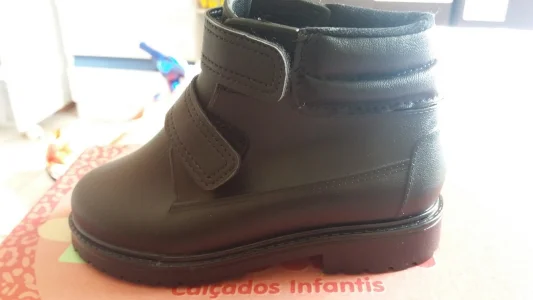 Bota Luelua Menino N° 23/24
