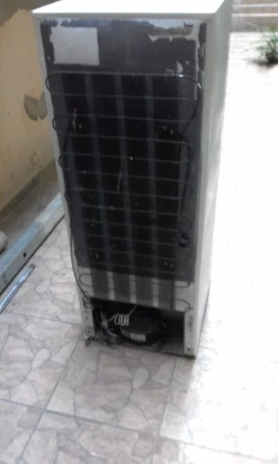 Vende-se Freezer 250 Litros ótimo Estado Funcionando Perfeitamente