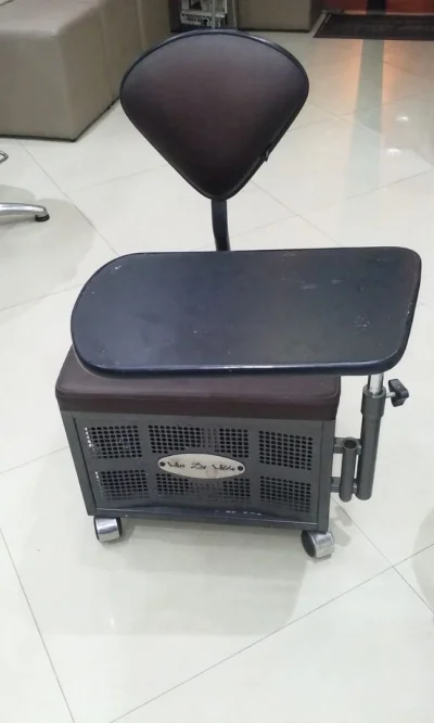 Mobiliário Completo para Salão de Beleza (produtos Van de Velde)