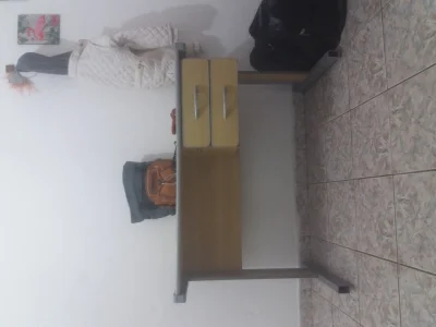 Vende-se Escrivaninha Baratinho