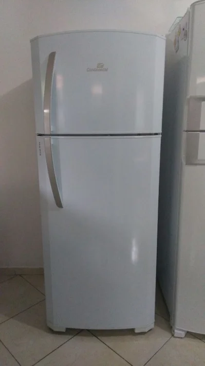 Refrigerador Frost Free Continental