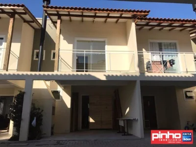 Casa Geminada 02 Dormitórios para Venda, Bairro Universitário, Tijucas, SC