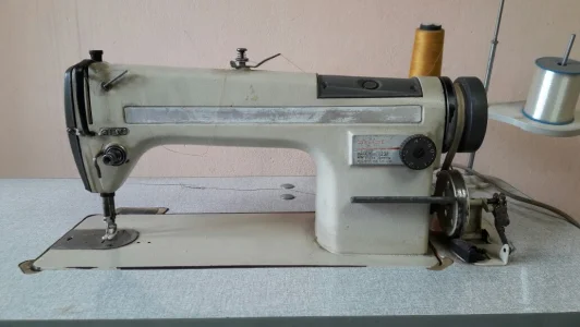 Máquina de Costura Indústrial Sunstar