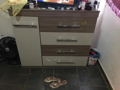 Vendo Cômoda