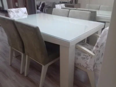 Mesa de Jantar